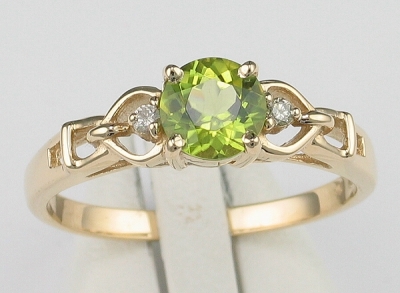 M91234 Peridot & Diamond 9ct Ring SOLD 1